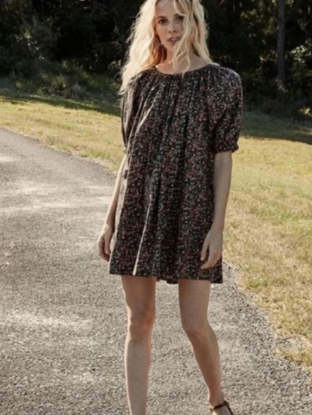Doen Chestnut Dress in Black Petit Jardin Floral size L